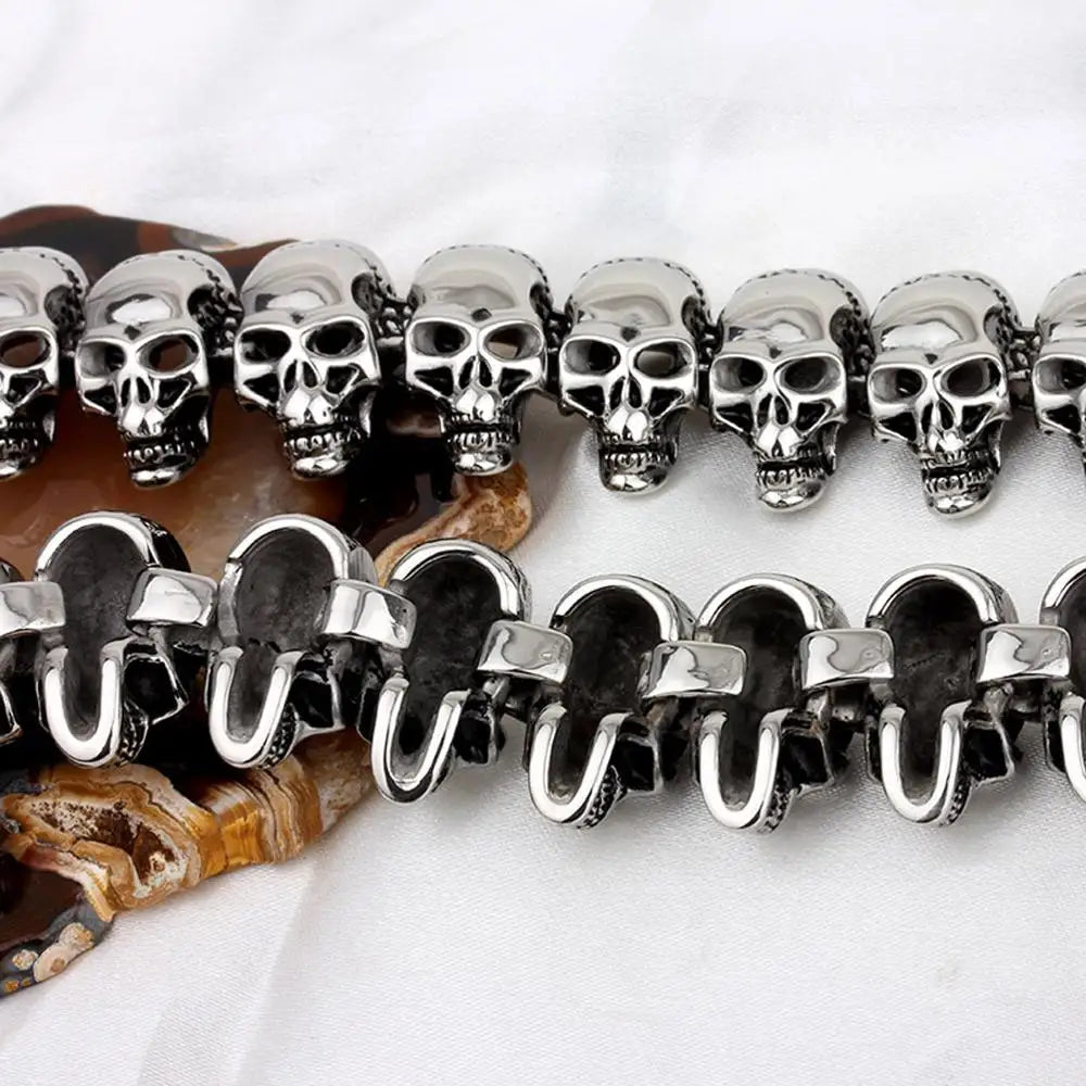 316 Stainless Steel Skull Charm Statement Necklace. Badass skull necklace. Badass gifts for badass. badass skull jewelry for bikers. Best gift for badass.