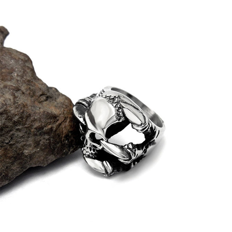 Stainless Steel Black Silver Skull Head Ring. Claw Skull Ring for men. Claw skull ring for women. Badass skull rings. Badass skull jewelry. Badass skull accessories.