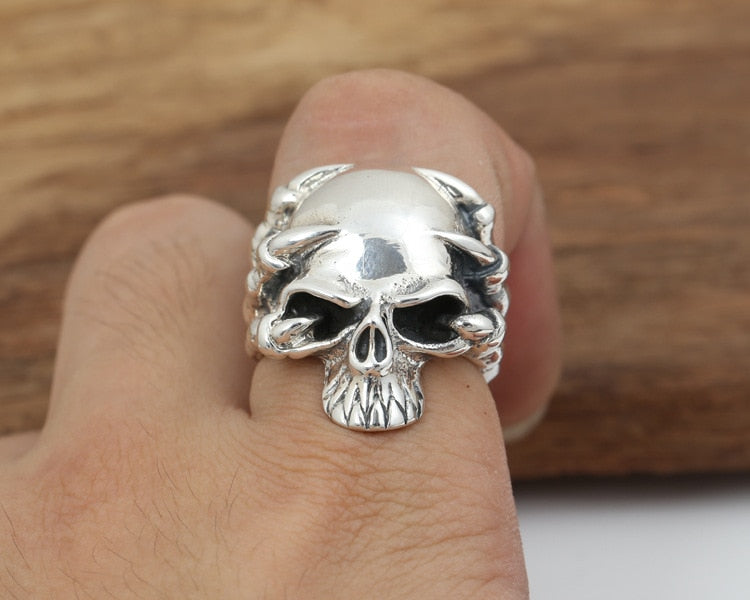 925 Silver Power-Paw-Skull Ring - Cool Punk Jewelry for Men. Skull ring for men. skull ring for women. badass skull rings. badass skull jewelry. badass skull accessories. badass Christmas gifts. Badass birthday gifts. Badass Valentine's gift. Badass Anniversary gifts.