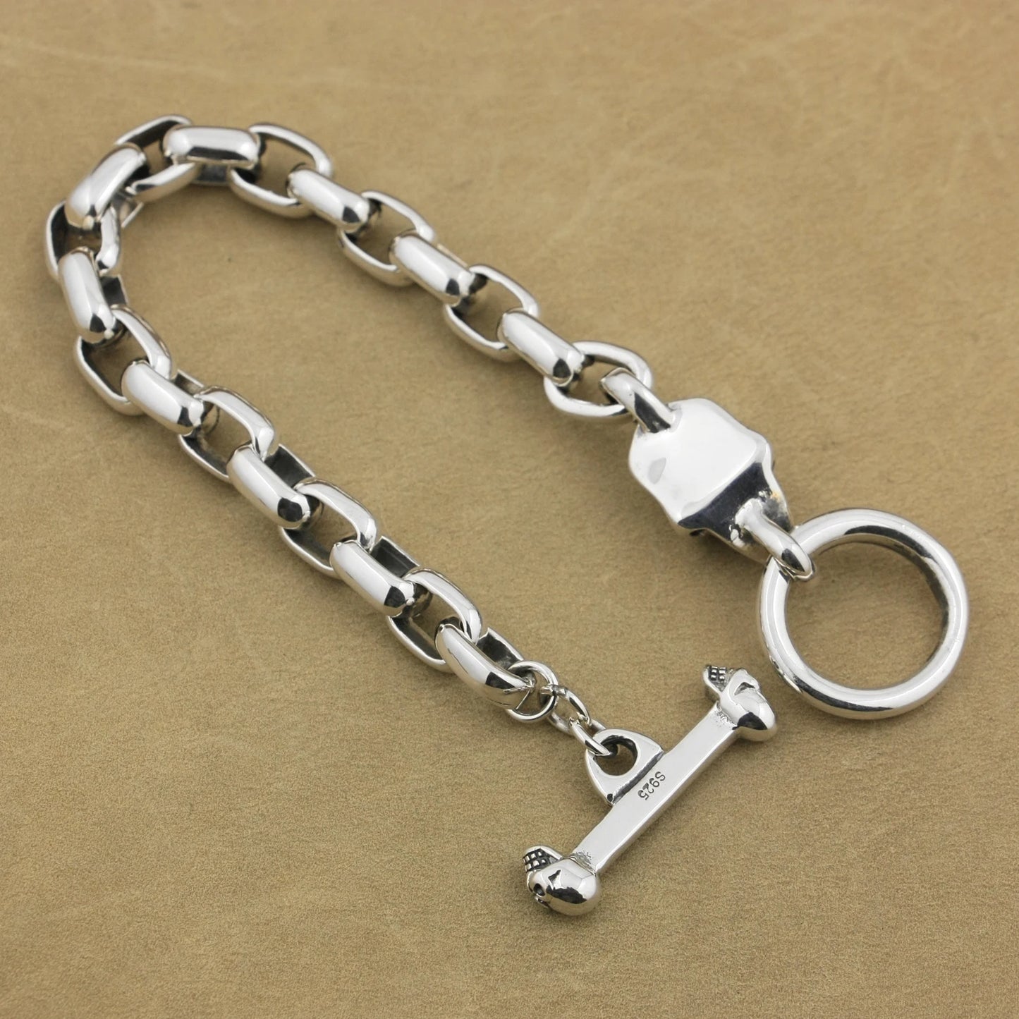 π₯ Handmade 925 Sterling Silver Skull Bracelet β Badass Biker Chain ππ₯. High quality 925 sterling silver. Badass skull accessories. Unique Valentine gifts for him. Unique Anniversary gift for him. Unique Anniversary gift for my badass husband. Unique Badass Birthday gift for my badass boyfriend. Badass Birthday gift for my badass husband. Badass gift for bikers.