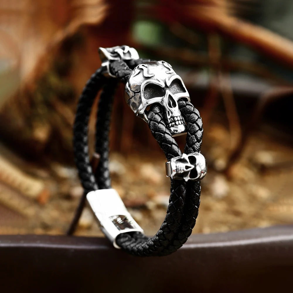 Retro Skull Bangle – Stainless Steel and Braided Leather Bracelet for Men. Unique Badass birthday gifts. Unique Badass Biker Christmas gifts for badasses. Badass skull accessories. Unique Valentine gifts for him. Unique Anniversary gift for him. Unique Anniversary gift for my badass husband. Unique Badass Birthday gift for my badass boyfriend. Badass Birthday gift for my badass husband. Badass gift for bikers.