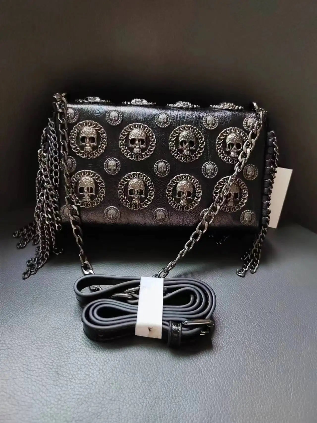 2024 High-Quality Party Punk Skull Crossbody Bag - Girls' Messenger Handbag. Birthday gift for a gothic lady. Party handbag for women. Halloween party bag. Christmas party bag for cool girls. Christmas gift for a gothic girl. Unique Skull handbag for party.