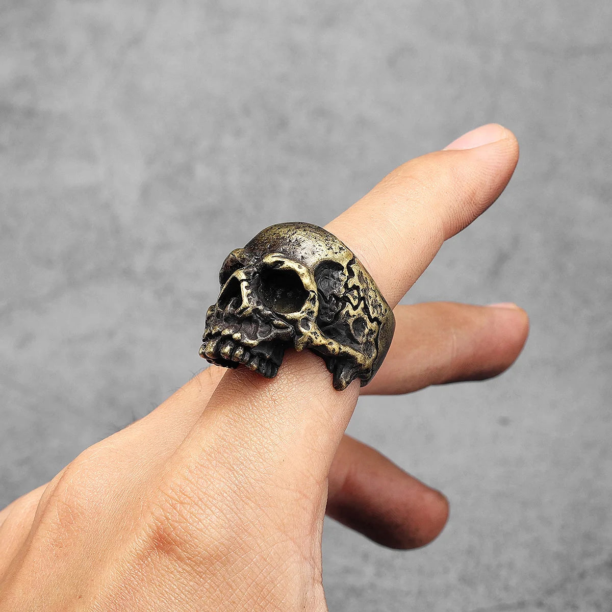 Copper Conquest Skull Ring – Unisex Brass Punk Gothic Vintage Jewelry. Badass gifts for badass. Badass birthday gifts. Badass Christmas gifts for badasses. Badass skull accessories. Valentine gifts for him. Anniversary gift for him. Anniversary gift for my badass husband. Badass Birthday gift for my badass boyfriend. Badass Birthday gift for my badass husband. Badass gift for bikers.