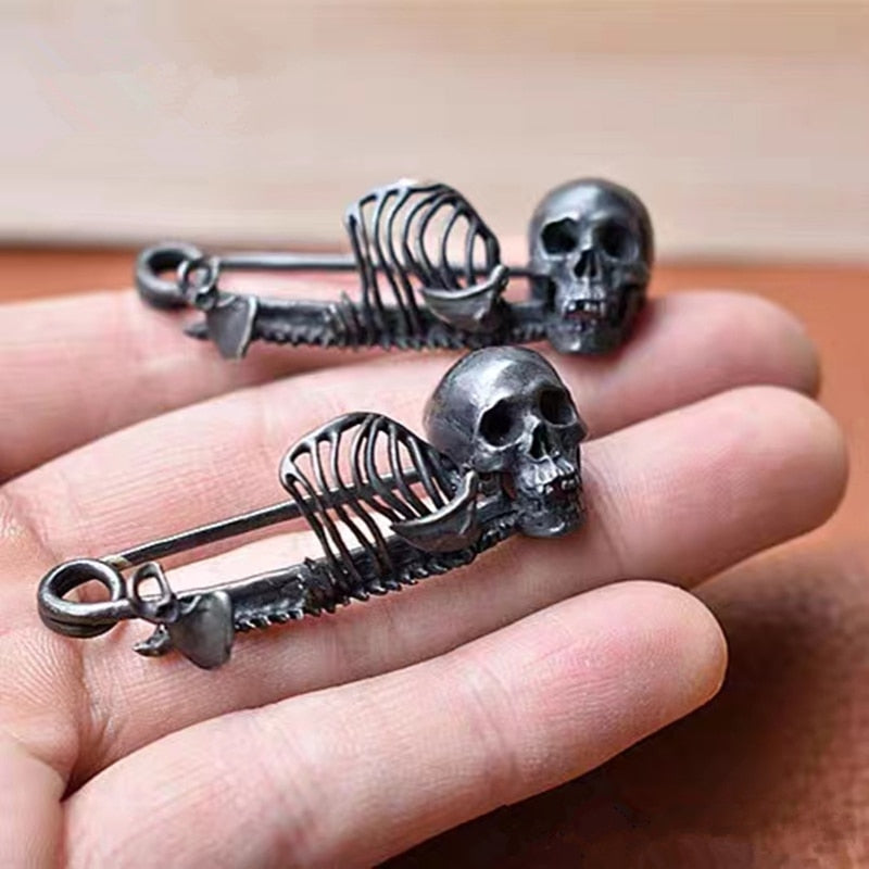 Dark Retro Gothic Skull Brooch Pendant Key Chain - Exquisite Handmade Accessory. Skull brooch for men. Brooch for women. Badass skull accessories.