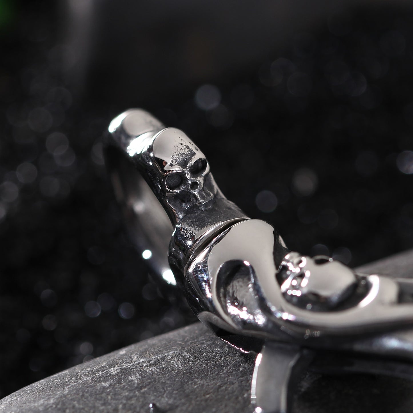 316L Stainless Steel Punk Skull Carabiner Keychain, badass skull accessories, badass biker accessories, badass skull jewelry