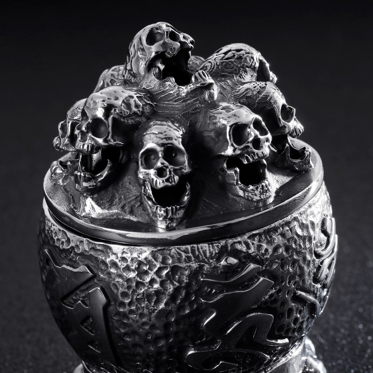 316L Stainless Steel Punk Evil Skull Mantra Ashtray, badass skull accessories badass biker accessories