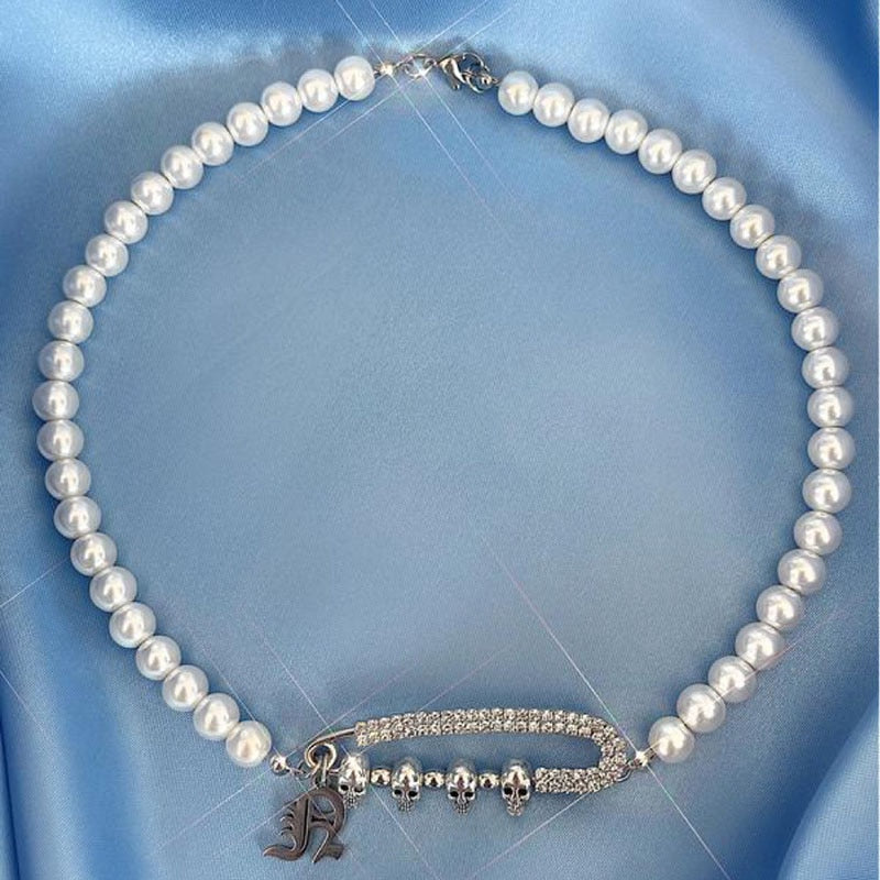 Unique Rhinestone Pin Skull Pearl Necklace. Badass skull necklace. Badass skull jewelry. Badass skull accessories.