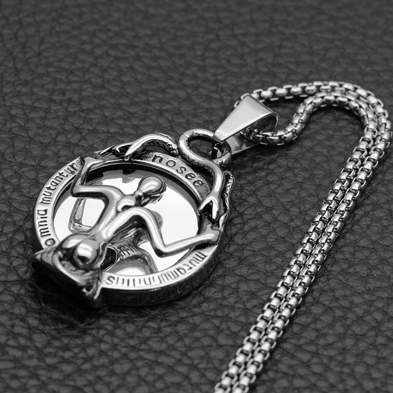 Vintage Magic Mirror Skull Pendant Necklace, badass skull jewelry, badass skull accessories