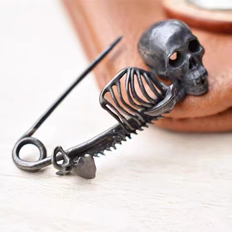 Dark Retro Gothic Skull Brooch Pendant Key Chain - Exquisite Handmade Accessory. Skull brooch for men. Brooch for women. Badass skull accessories.