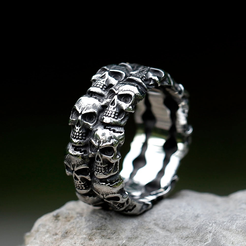 316L Stainless Steel Charming Skull Rings with no stone. Christmas gift for biker. Christmas gift for badass. Badass skull ring, badass skull accessories.