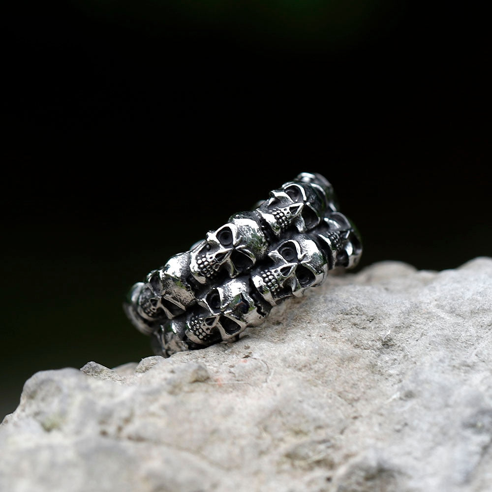 316L Stainless Steel Charming Skull Rings with no stone. Christmas gift for biker. Christmas gift for badass. Badass skull ring, badass skull accessories.