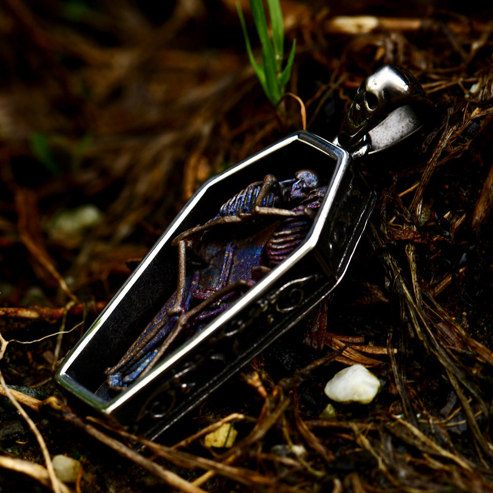 Double Skull Skeleton Coffin Necklace Pendant, badass skull jewellry, badass skull jewellery