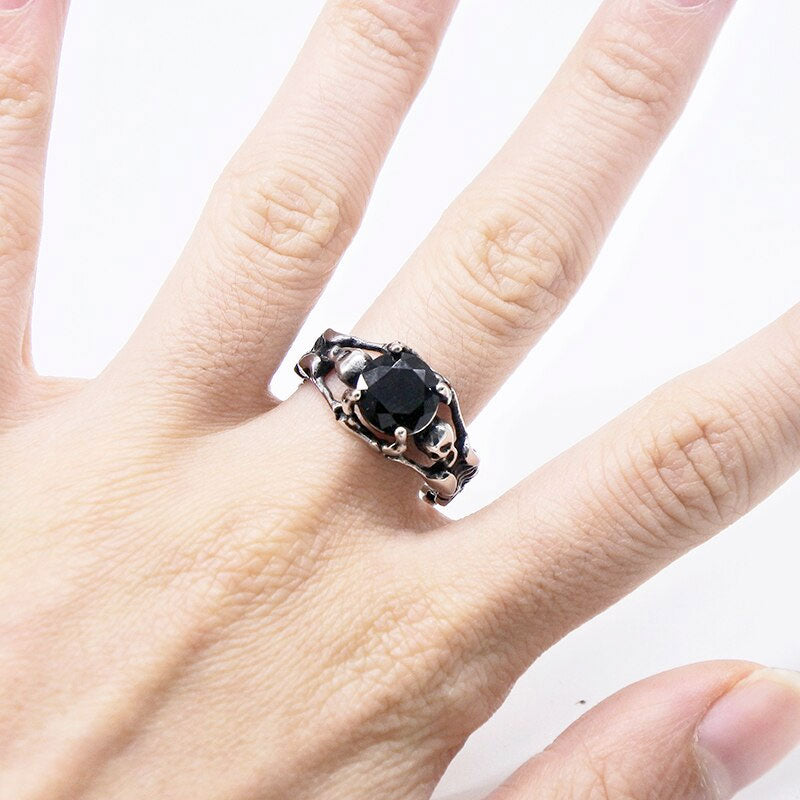 316L Stainless Steel Ladies Cool Black Stone Skull Ring