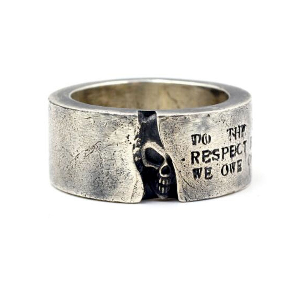 925 Sterling Silver Hidden Devil Skull Ring. Badass skull ring for men. Cool gift for cool man. Badass gift for bikers. Badass jewelry. Badass biker skull jewelry. Badass skulll accessories. Badass gift for badass. Badass skull accessories. Badass skull jewelry. Christmas gift for badass. Christmas gift for bikers. Christmas gifts for tattoo artists.