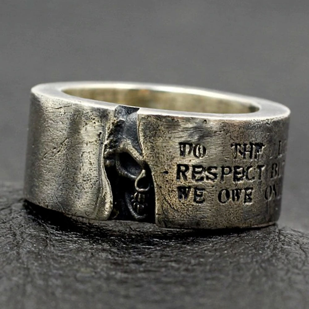 925 Sterling Silver Hidden Devil Skull Ring. Badass skull ring for men. Cool gift for cool man. Badass gift for bikers. Badass jewelry. Badass biker skull jewelry. Badass skulll accessories. Badass gift for badass. Badass skull accessories. Badass skull jewelry. Christmas gift for badass. Christmas gift for bikers. Christmas gifts for tattoo artists.