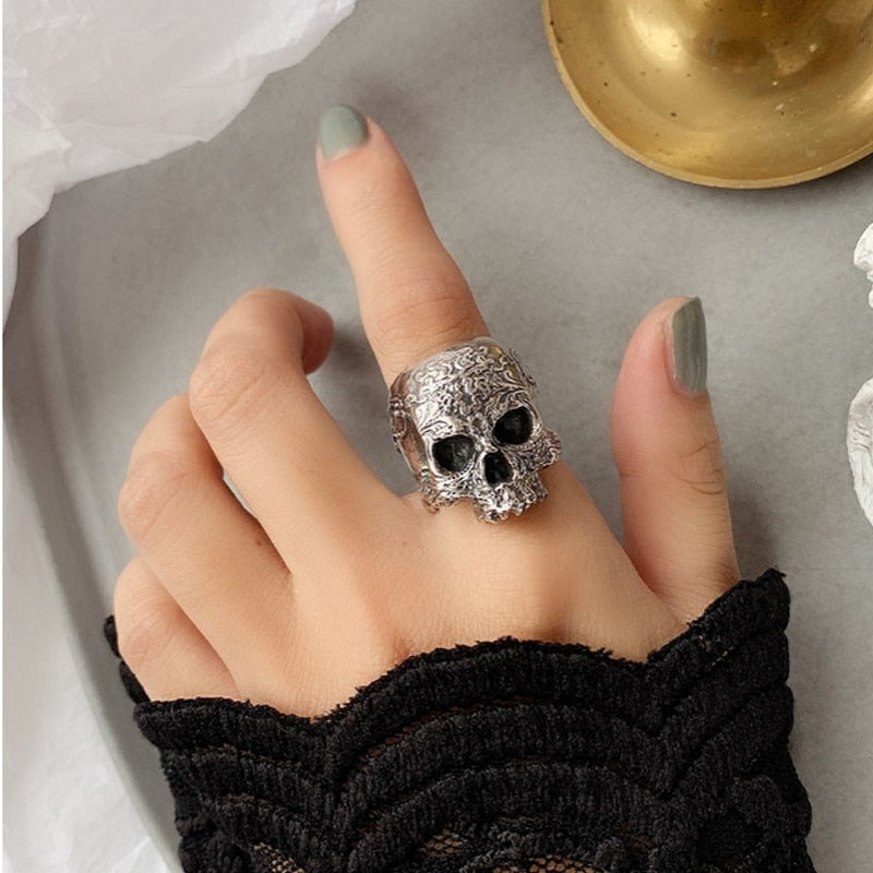 Unisex 925 Sterling Silver Engraved Pattern Skull Ring