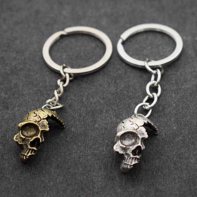 Stainless Steel Damaged Half Face Skull keychain