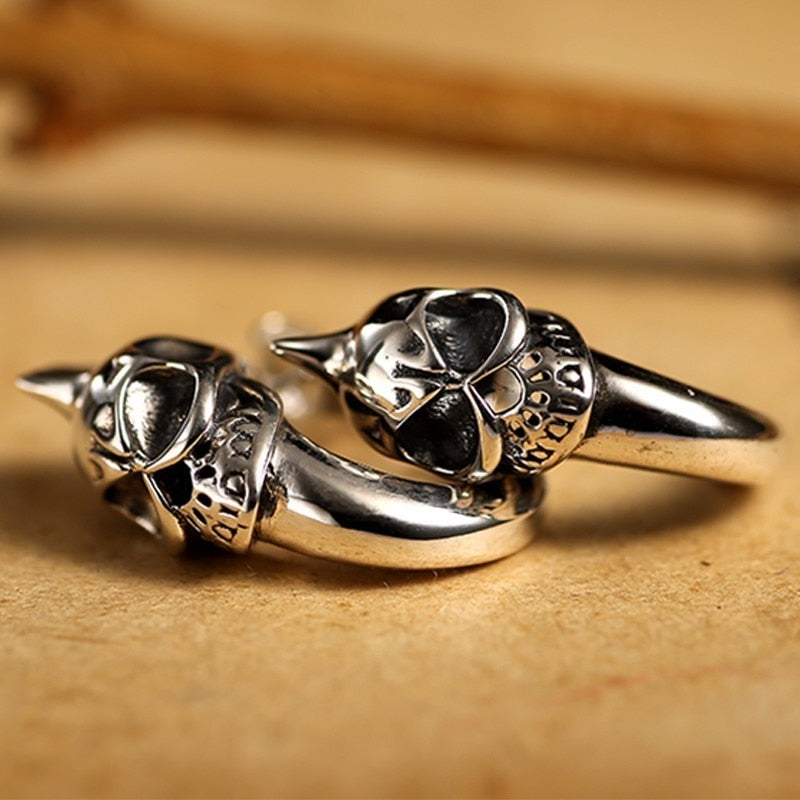 Cool 925 Sterling Silver Skull Stud Men Earrings
