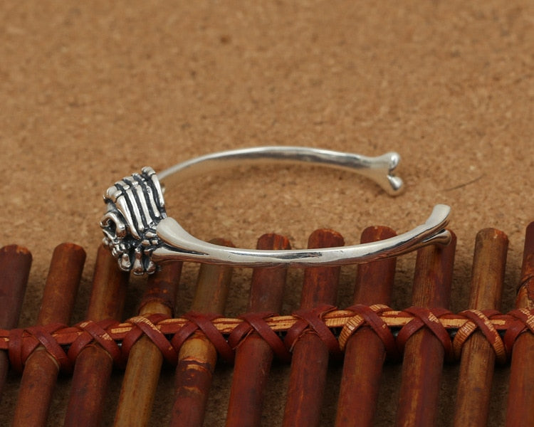 Resizable 925 Sterling Silver Skull in Hands Cuff Bracelet Bracelet