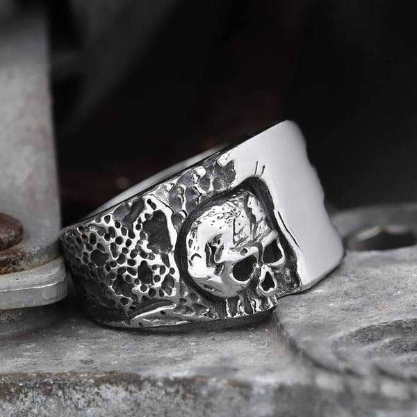 Unique Domineering 316L Stainless Steel Skull Ring