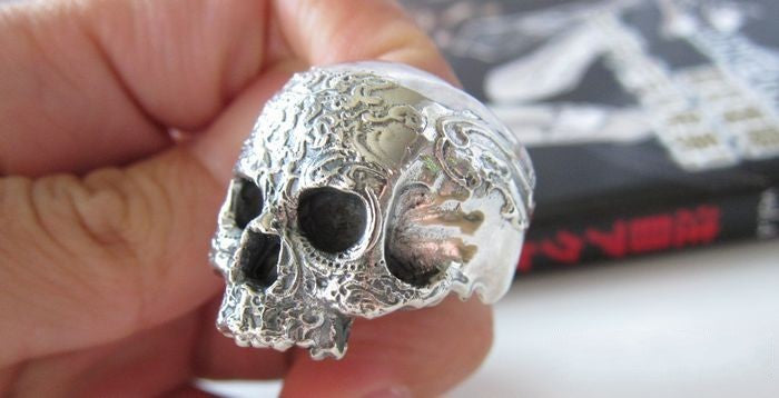 Unisex 925 Sterling Silver Engraved Pattern Skull Ring