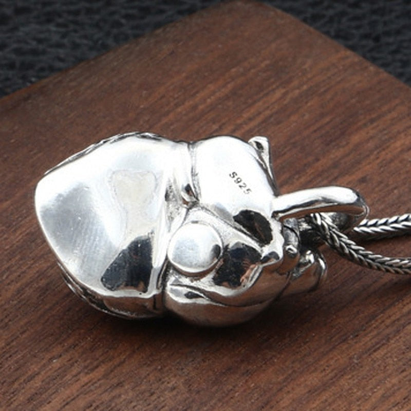 Pure Silver Skull Heart Pendant. Badass skull pendant for men. Badass gifts for badass. Badass birthday gifts. Badass Christmas gifts for badasses. Badass biker skull pendant necklace. Badass sbiker skull jewelry. Badass skull jewelry. Badass skull accessories.