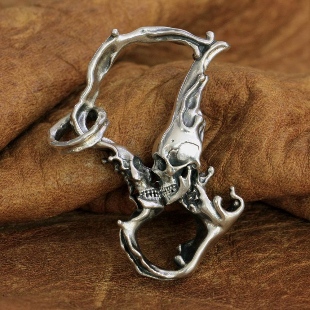 925 Sterling Silver Kissing Skull Pendant
