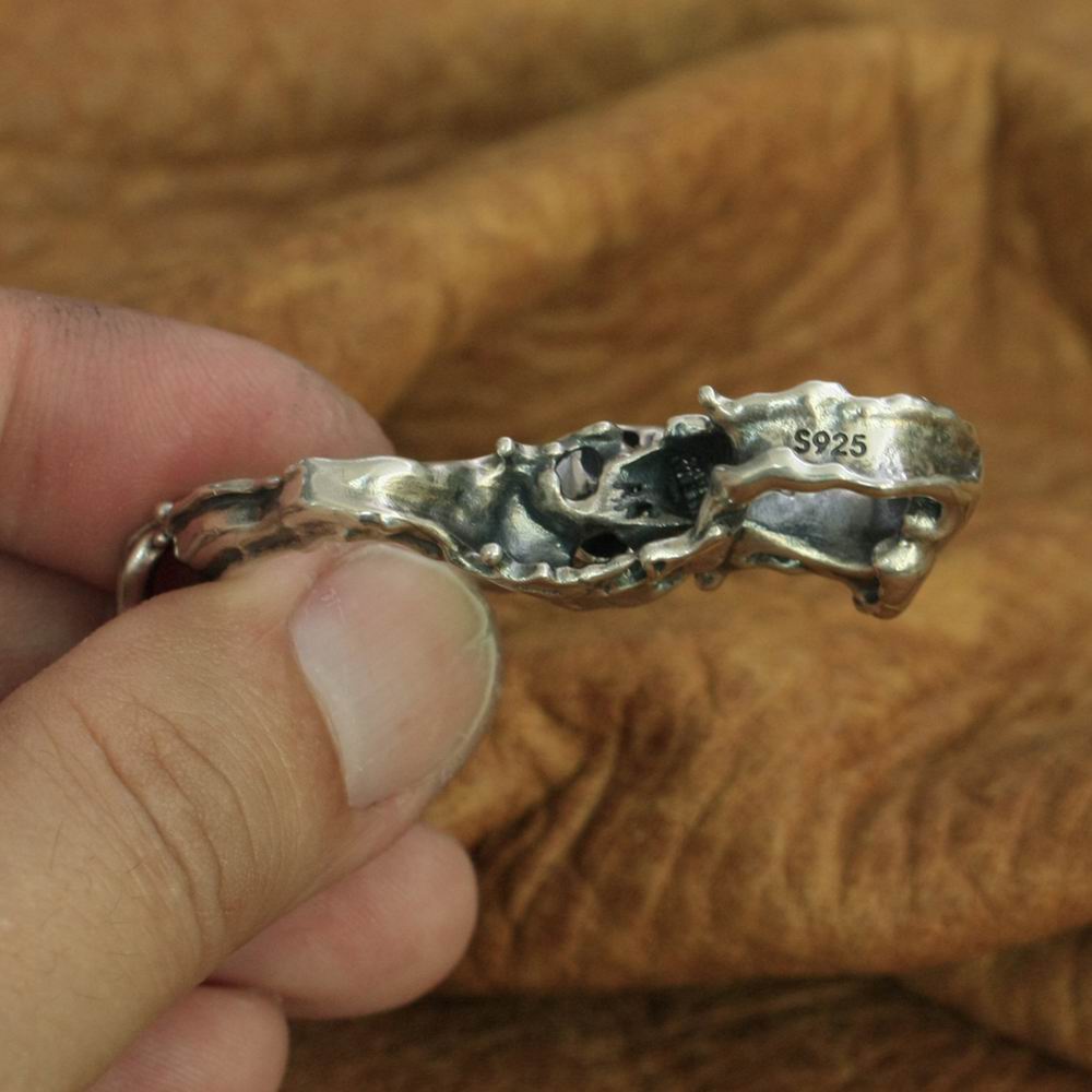 925 Sterling Silver Kissing Skull Pendant