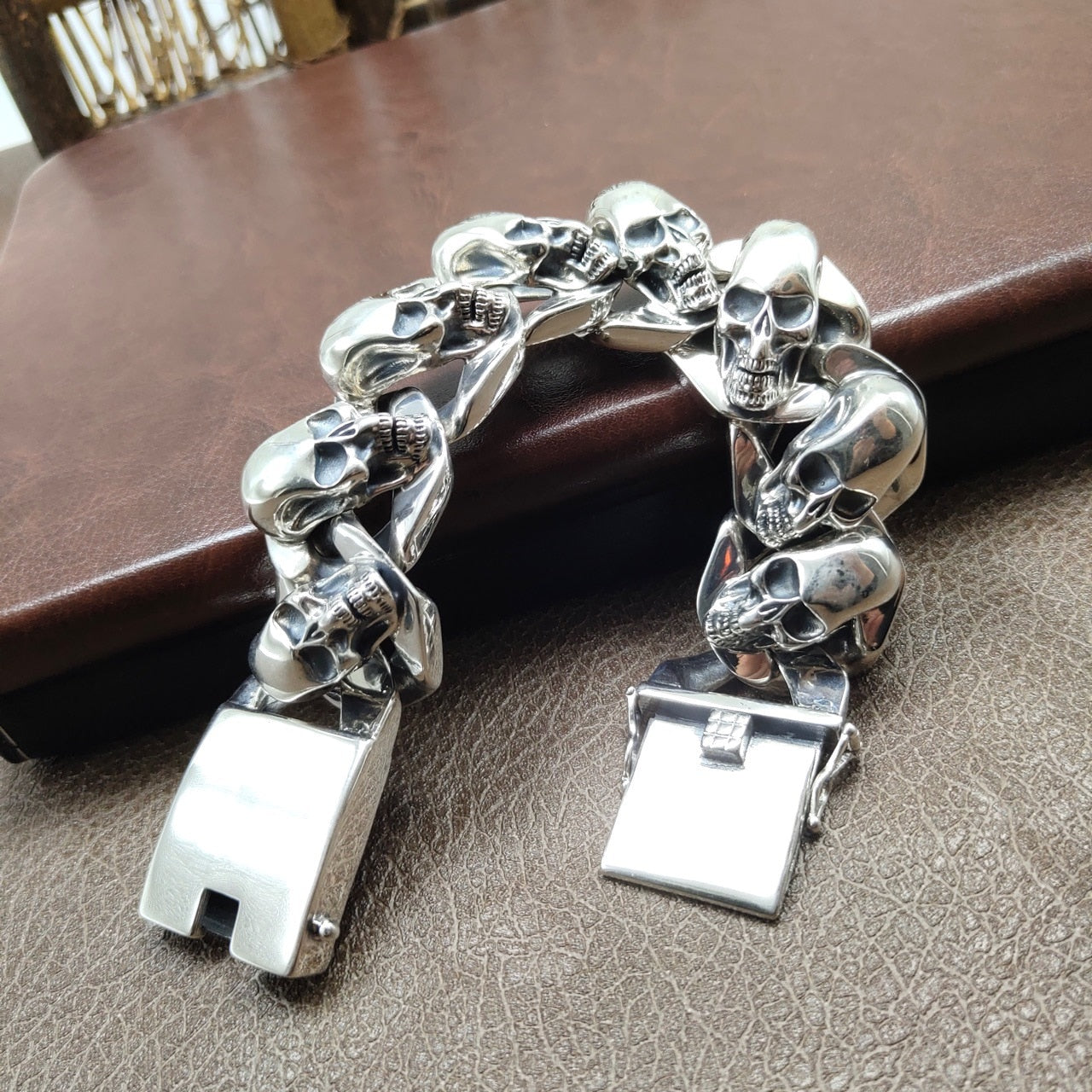 Solid 925 Pure Silver Biker Skull Bracelet. Badass bracelet for men. Cool gift for cool man. Badass gift for bikers. Badass jewelry. Badass biker skull jewelry. Badass skulll accessories. Badass gift for badass. Badass skull accessories. Badass skull jewelry. Christmas gift for badass. Christmas gift for bikers. Christmas gifts for tattoo artists.