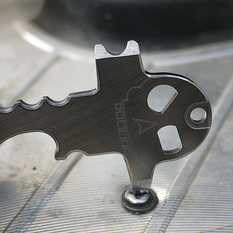 Skull Outdoor EDC Tactical Multi-functional Pocket Tool