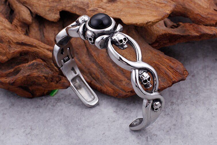 Rocker Stainless Steel Skull Cuff Bracelet Bangle