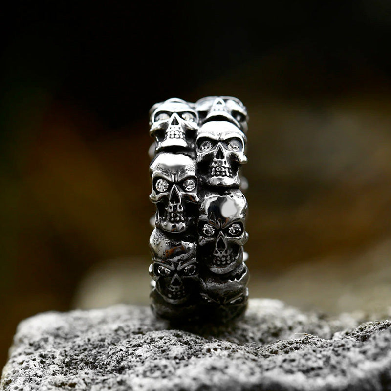 316L Stainless Steel Charming Skull Rings with stone. Christmas gift for biker. Christmas gift for badass. Badass skull ring, badass skull accessories.