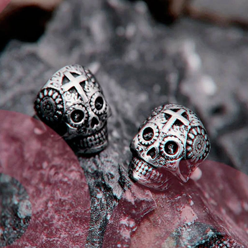 Men Cool Punk Stud Skull Earrings