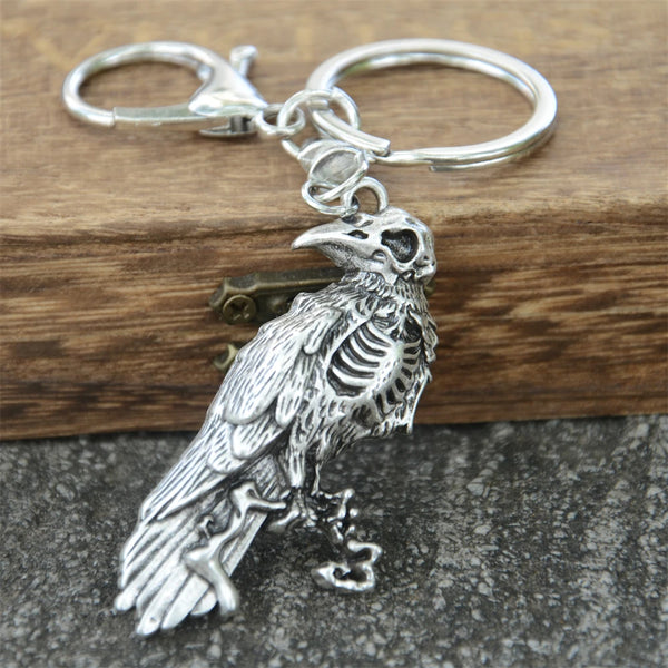 Gothic_Raven_Skull_Keychain_Pu