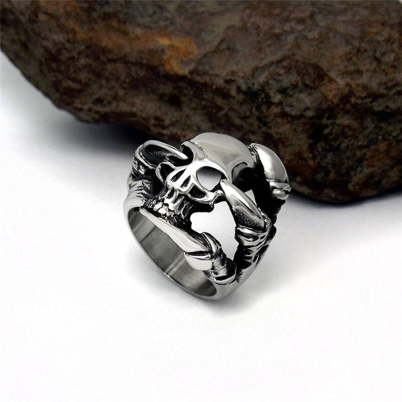 Stainless Steel Black Silver Skull Head Ring. Claw Skull Ring for men. Claw skull ring for women. Badass skull rings. Badass skull jewelry. Badass skull accessories.