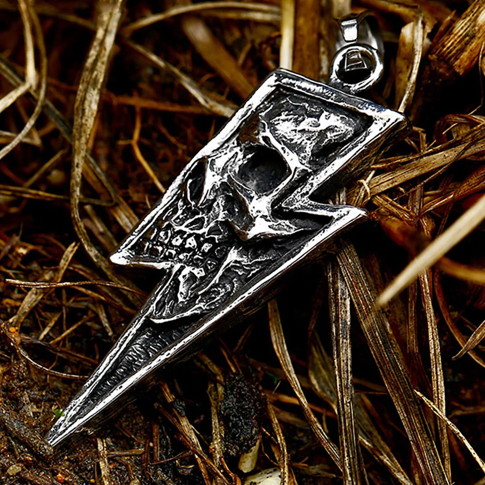 Hellfire Skull Pendant – Vintage Gothic Demon Skull Pendant for Badass Biker Style. Unique Badass birthday gifts. Unique Badass Biker Christmas gifts for badasses. Badass skull accessories. Unique Valentine gifts for him. Unique Anniversary gift for him. Unique Anniversary gift for my badass husband. Unique Badass Birthday gift for my badass boyfriend. Badass Birthday gift for my badass husband. Badass gift for bikers.