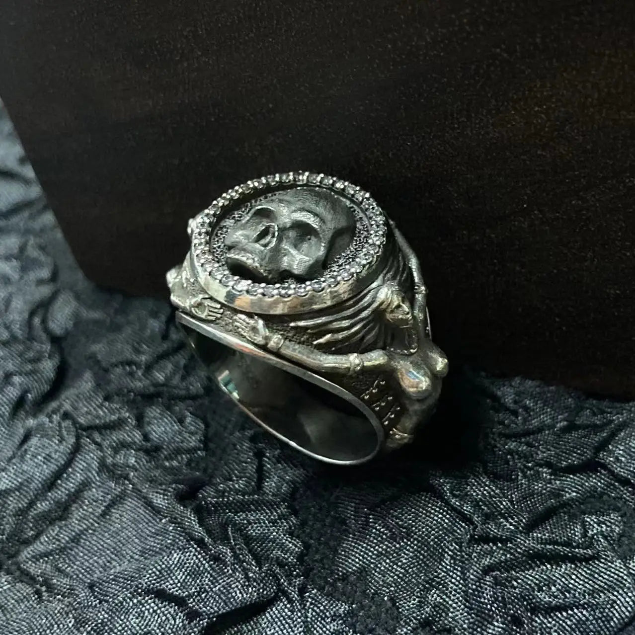 Retro Punk Rock Skull Ring – 925 Sterling Silver Unisex Fashion Jewelry. Unique Badass gifts for badass. Unique Badass birthday gifts. Unique Badass Biker Christmas gifts for badasses. Badass skull accessories. Unique Valentine gifts for him. Unique Anniversary gift for him. Unique Anniversary gift for my badass husband. Unique Badass Birthday gift for my badass boyfriend. Badass Birthday gift for my badass husband. Badass gift for bikers.
