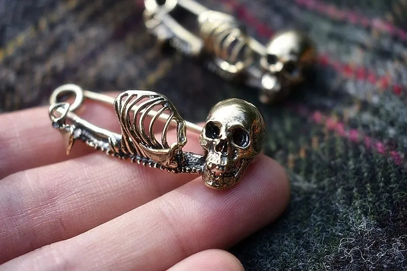 Dark Retro Gothic Skull Safety Brooch. Badass Halloween Skull accessories. Halloween accessories. Badass skull accessories. Badass skull jewelry. Christmas gifts for badass.