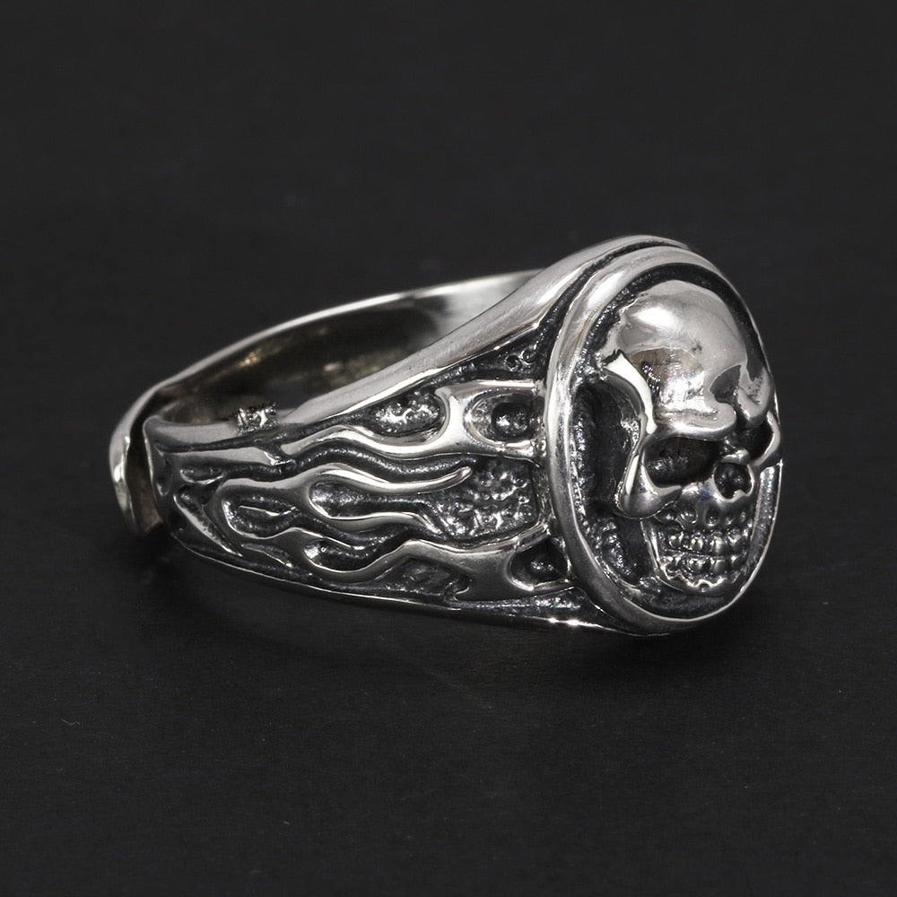 925 Sterling Silver Vintage Hell Fire Skull Ring for Men. Skull ring for men. Badass skull rings. Edgy Skull Rings. Badass skull jewelry. Badass skull accessories.