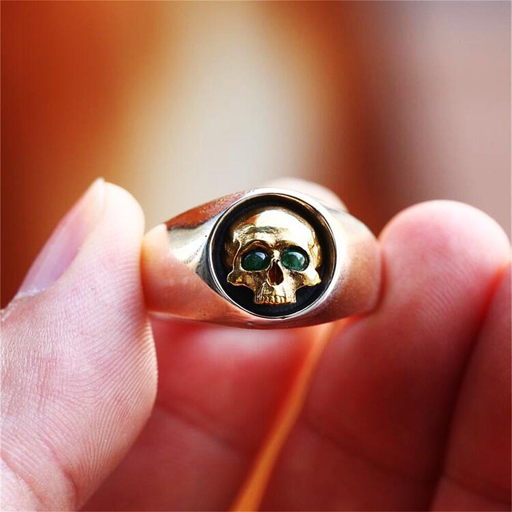 Resizable Vintage Green Zircon Skull Ring – Sunken Skull