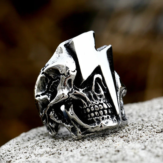 Thunderstrike Skull Ring – Bold Biker Jewelry with Lightning Bolt for Men & Women