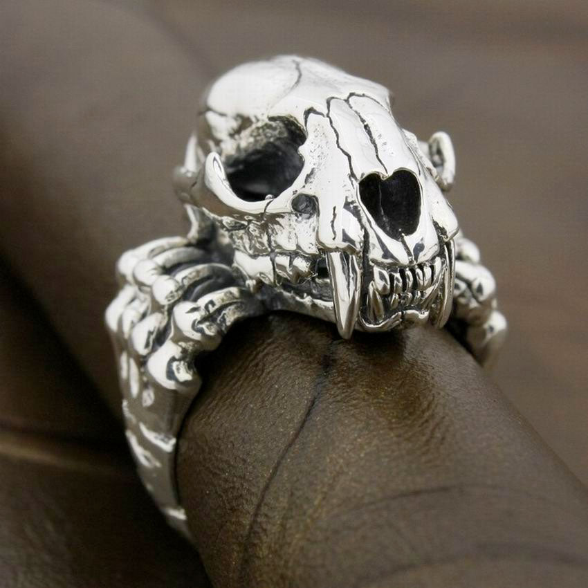 925 Sterling Silver Tiger Tusk Skull Biker Ring