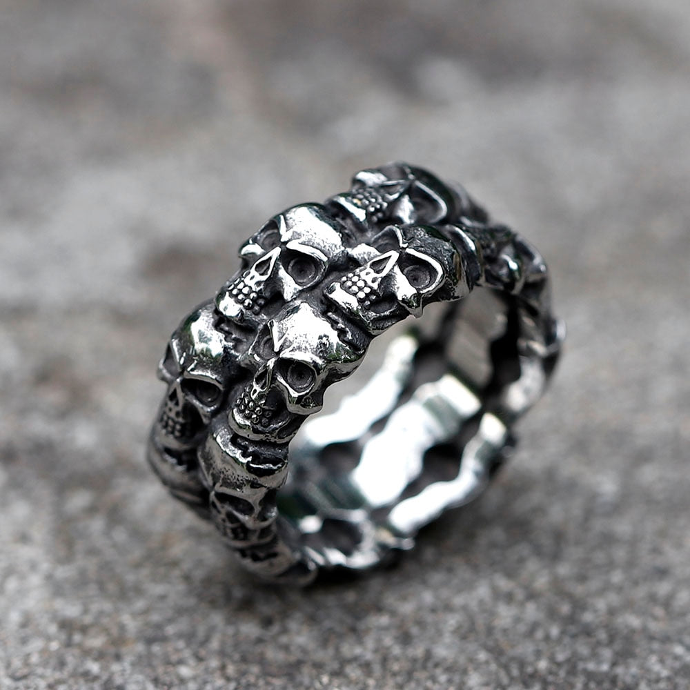 316L Stainless Steel Charming Skull Rings with no stone. Christmas gift for biker. Christmas gift for badass. Badass skull ring, badass skull accessories.