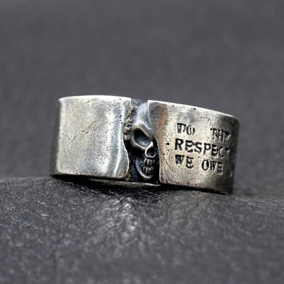 925 Sterling Silver Hidden Devil Skull Ring. Badass skull ring for men. Cool gift for cool man. Badass gift for bikers. Badass jewelry. Badass biker skull jewelry. Badass skulll accessories. Badass gift for badass. Badass skull accessories. Badass skull jewelry. Christmas gift for badass. Christmas gift for bikers. Christmas gifts for tattoo artists. 