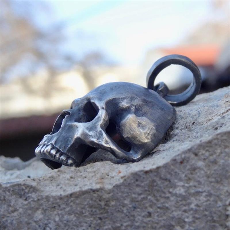 Unique 316L Stainless SteelBlack Skull Pendant Necklace