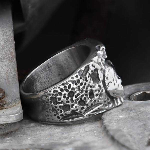 Unique Domineering 316L Stainless Steel Skull Ring