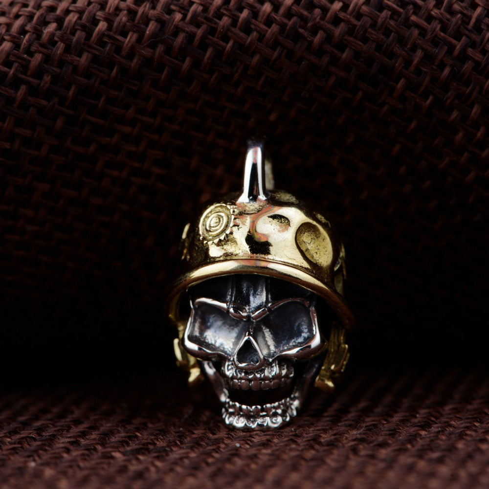 925 Sterling Silver Vintage Evil Skull Pendant