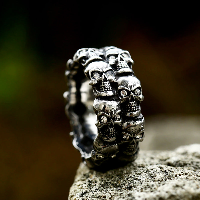 316L Stainless Steel Charming Skull Rings with stone. Christmas gift for biker. Christmas gift for badass. Badass skull ring, badass skull accessories.